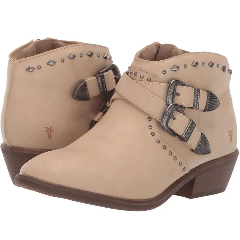 Frye Ellen studs Western Studded Mid-Heel Bootie in tan size 4